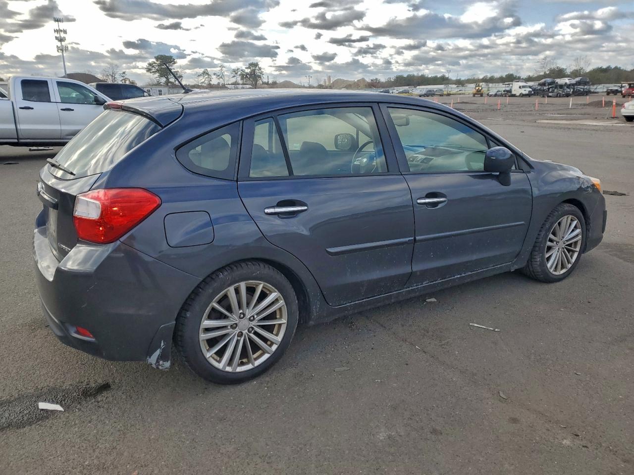 Subaru Impreza Limited Image 3