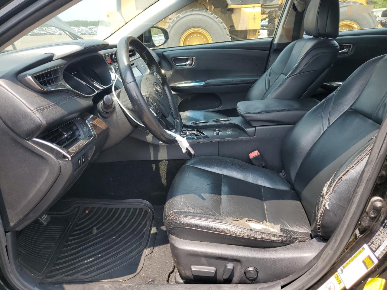 Toyota Avalon Hybrid Image 11