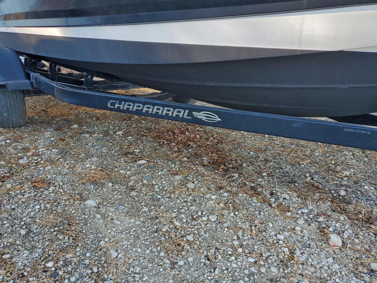 Chaparral Boat Image 10