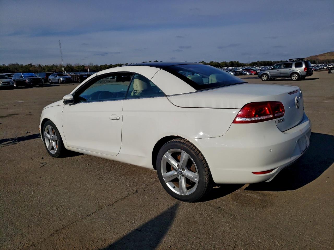 Volkswagen Eos Lux Image 4