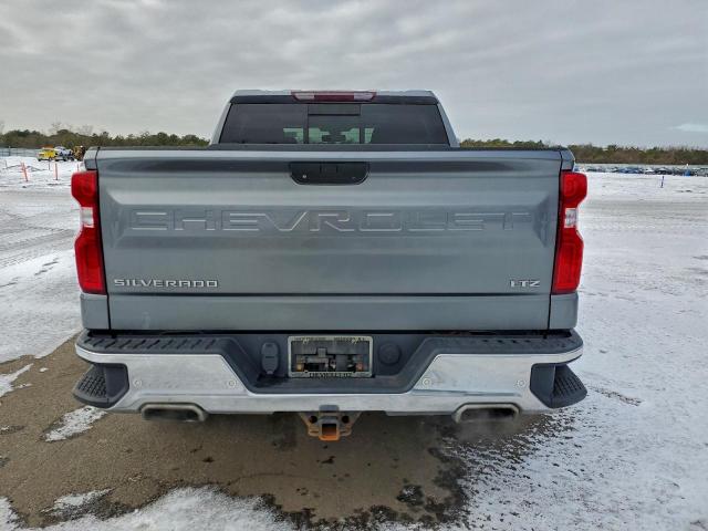 Chevrolet Silverado K1500 Ltz Image 12