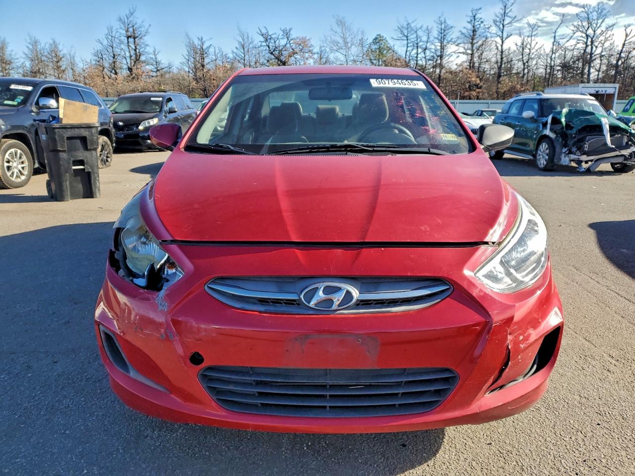 Hyundai ACCENT Se Image 3