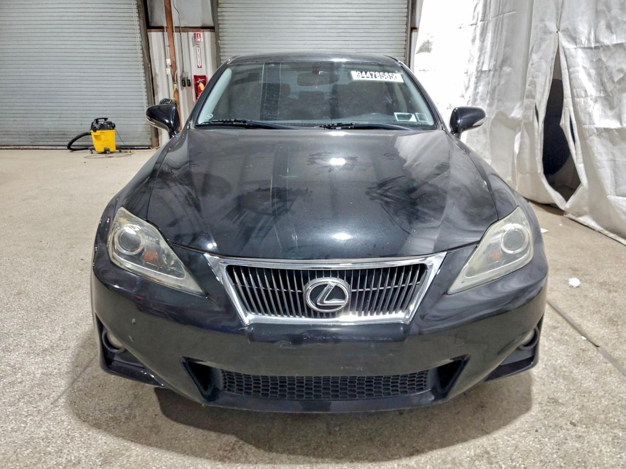 Lexus Is 250 Image 6