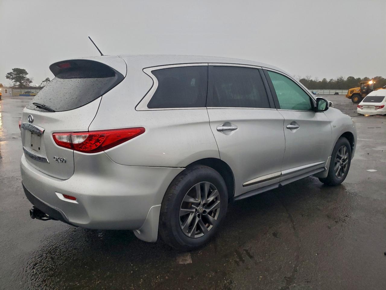 INFINITI Qx Image 2