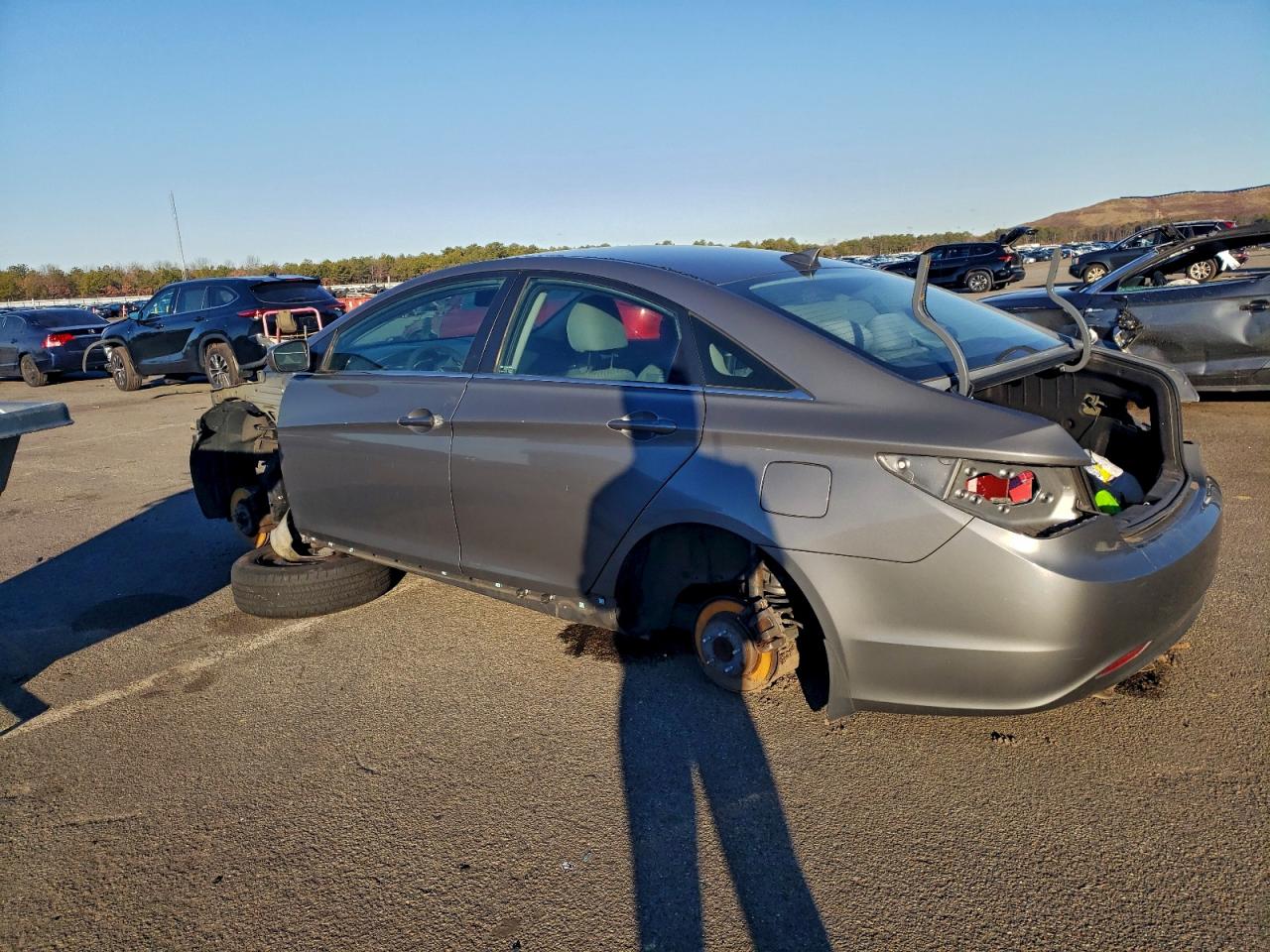 Hyundai SONATA Gls Image 3