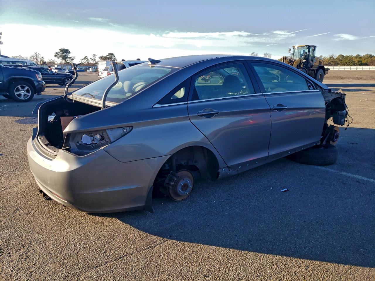 Hyundai SONATA Gls Image 5