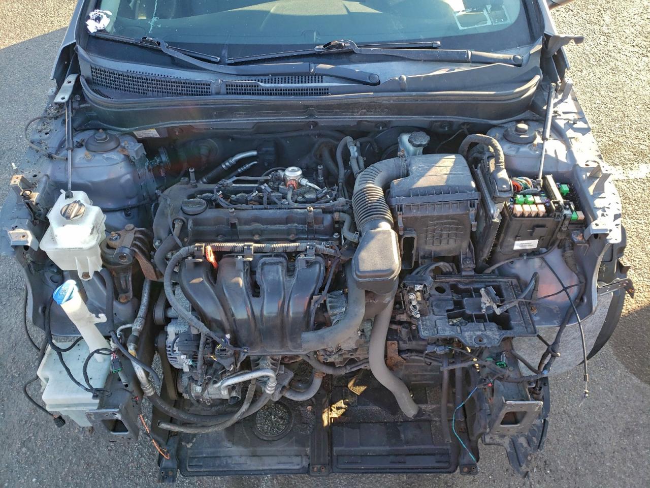 Hyundai SONATA Gls Image 8