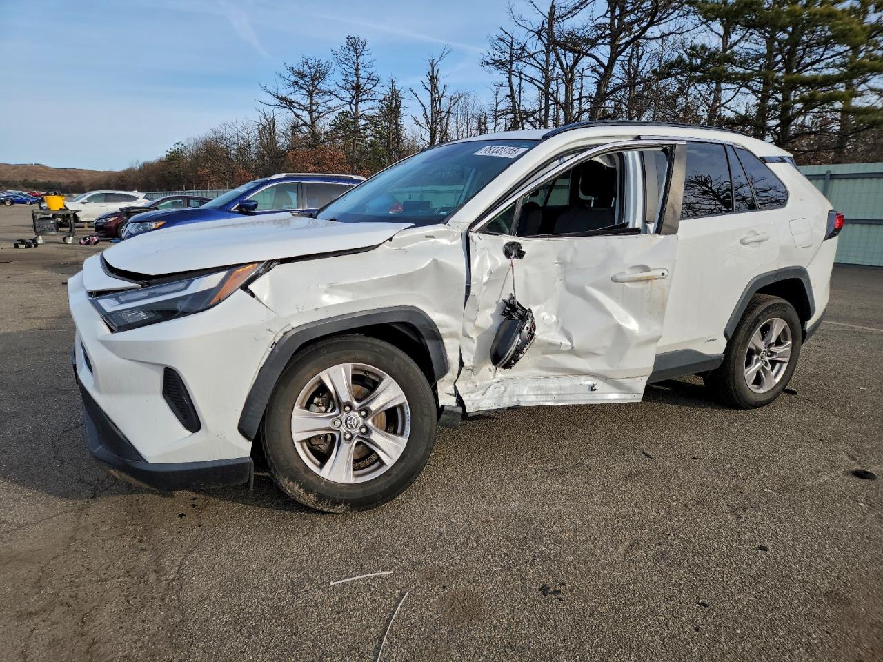 Toyota RAV4 Xle Image 1