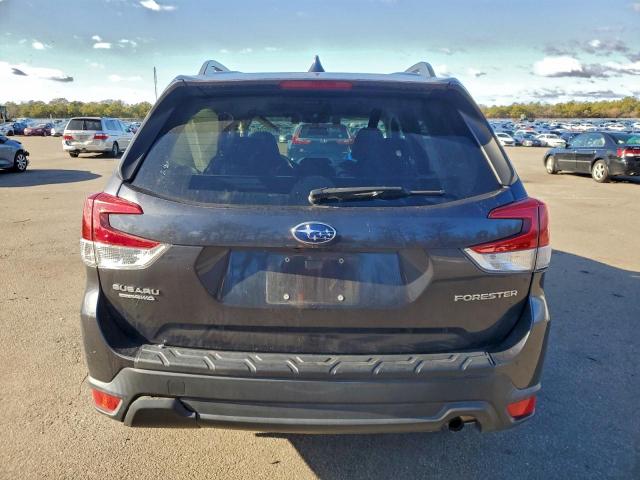 Subaru Forester Premium Image 13