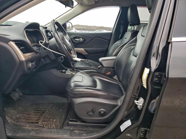 Jeep Grand Cherokee Latitude Image 3