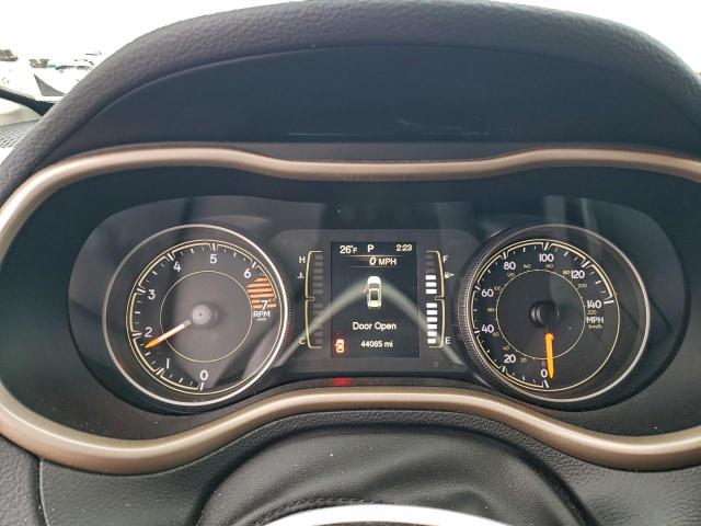 Jeep Grand Cherokee Latitude Image 13