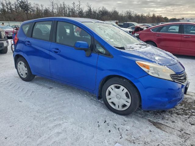 Nissan Versa S Image 2