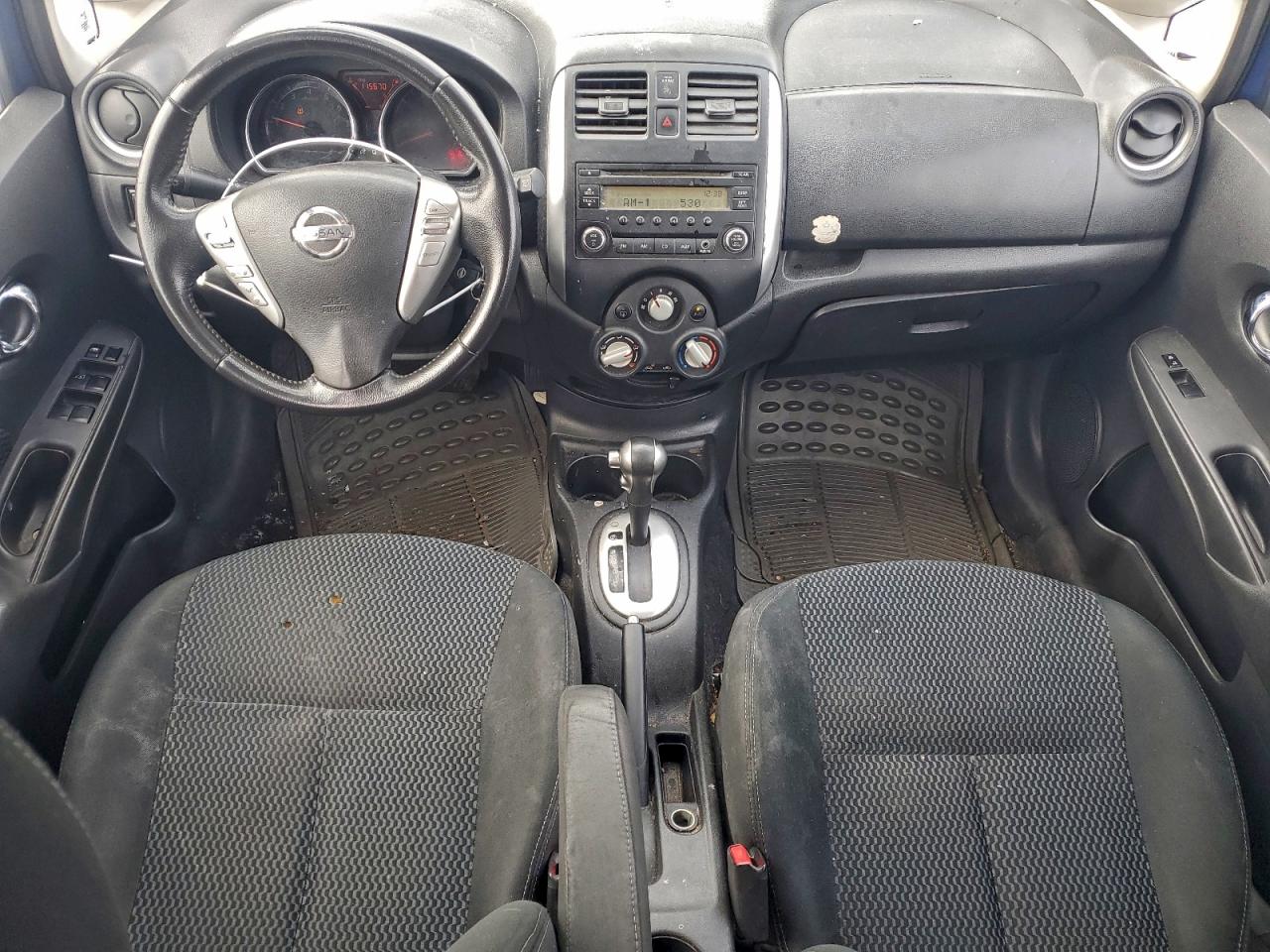Nissan Versa S Image 10