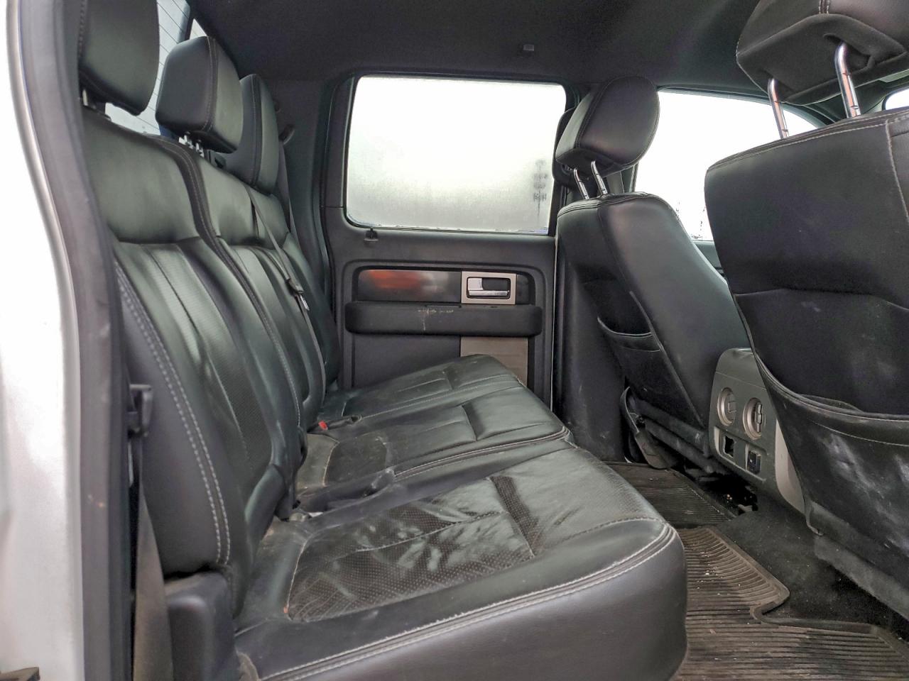 Ford F-150 Supercrew Image 5