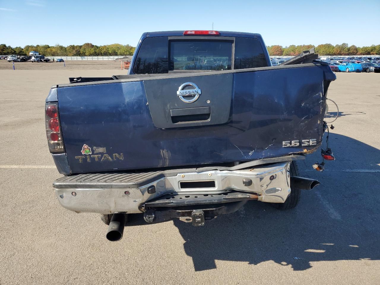 Nissan Titan Xe Image 12