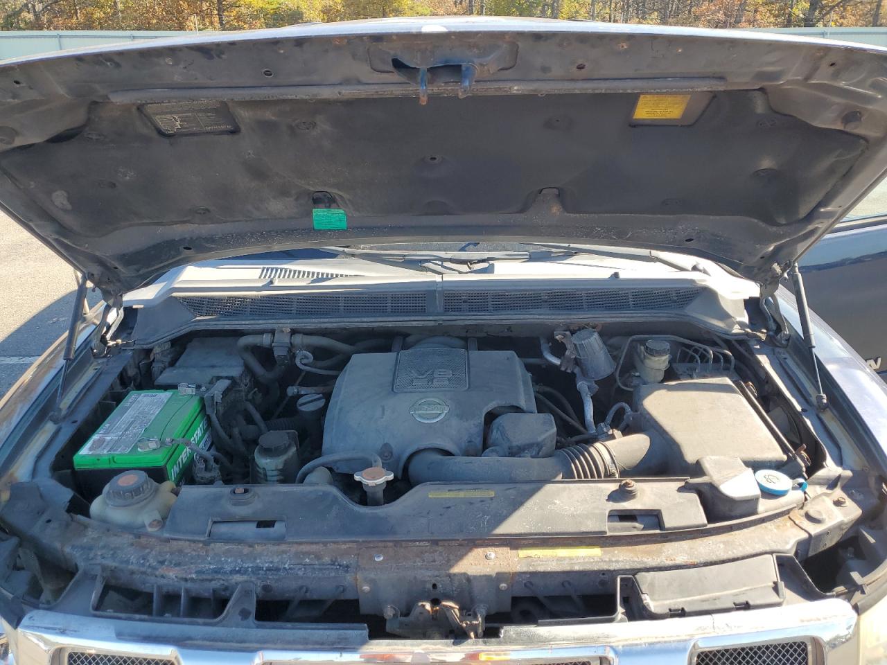 Nissan Titan Xe Image 2