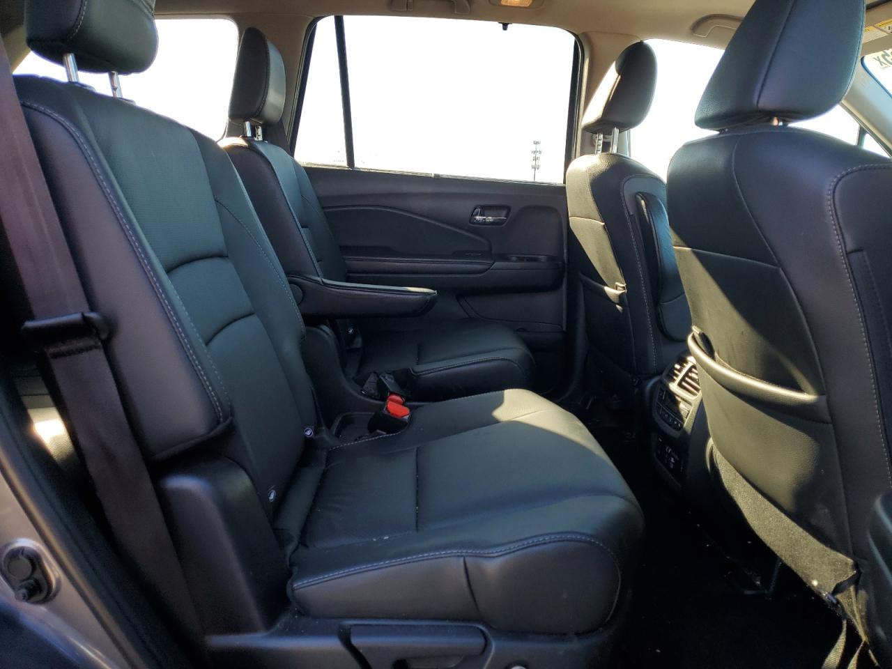 Honda Pilot Elite Image 9