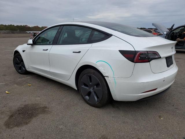 Tesla Model 3 Image 12