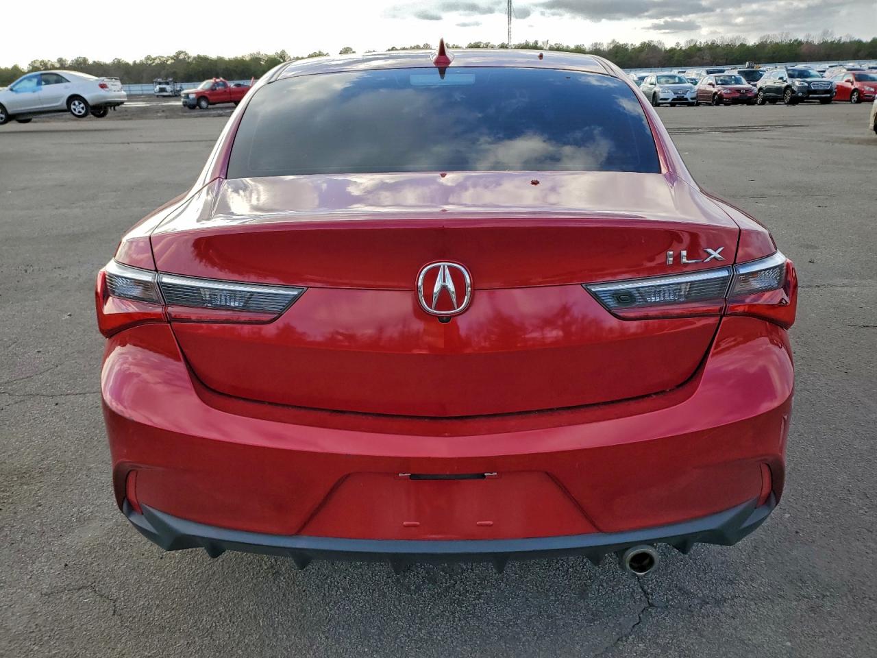 Acura ILX Image 4