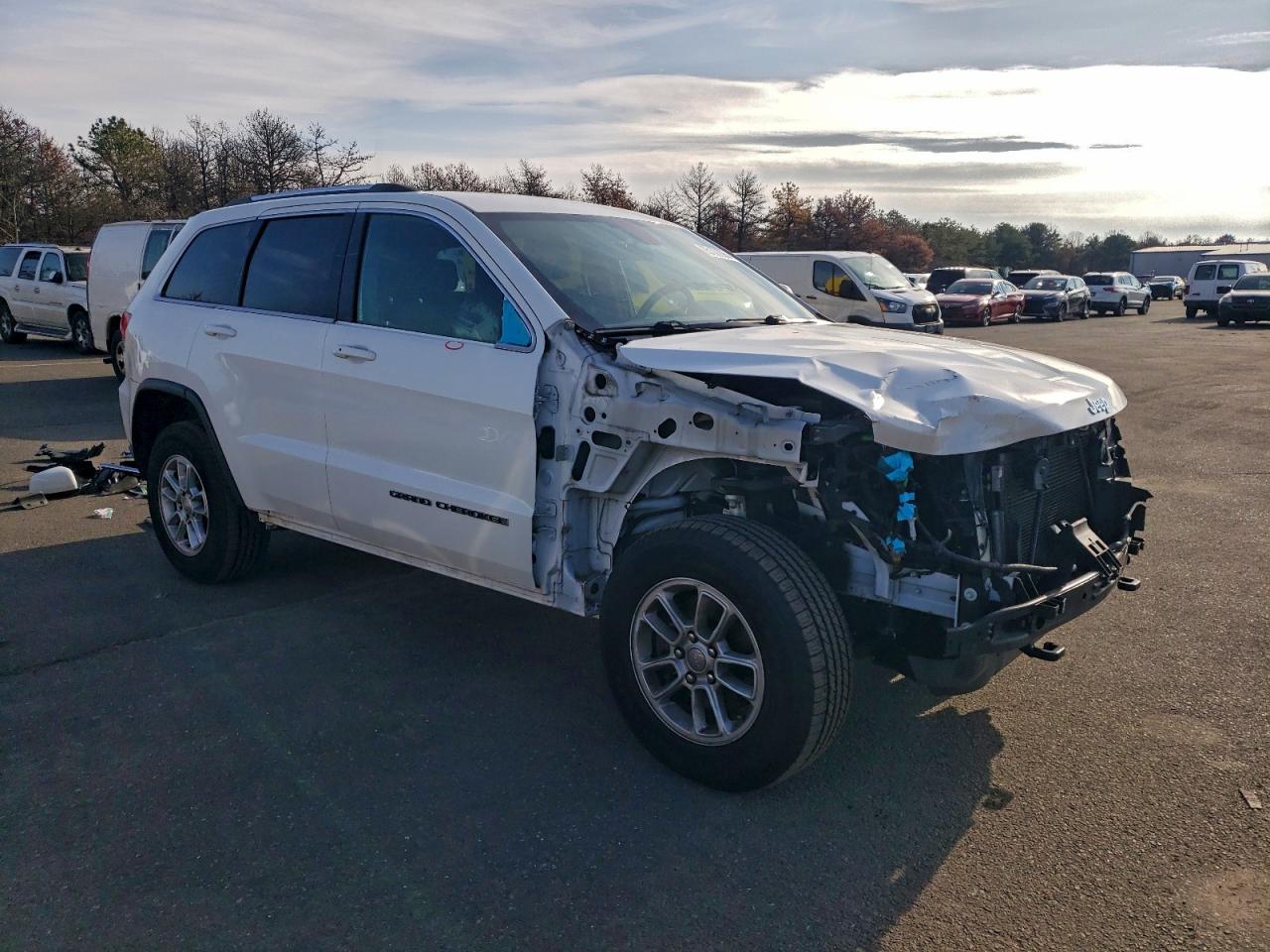 Jeep Grand Cherokee Laredo Image 4