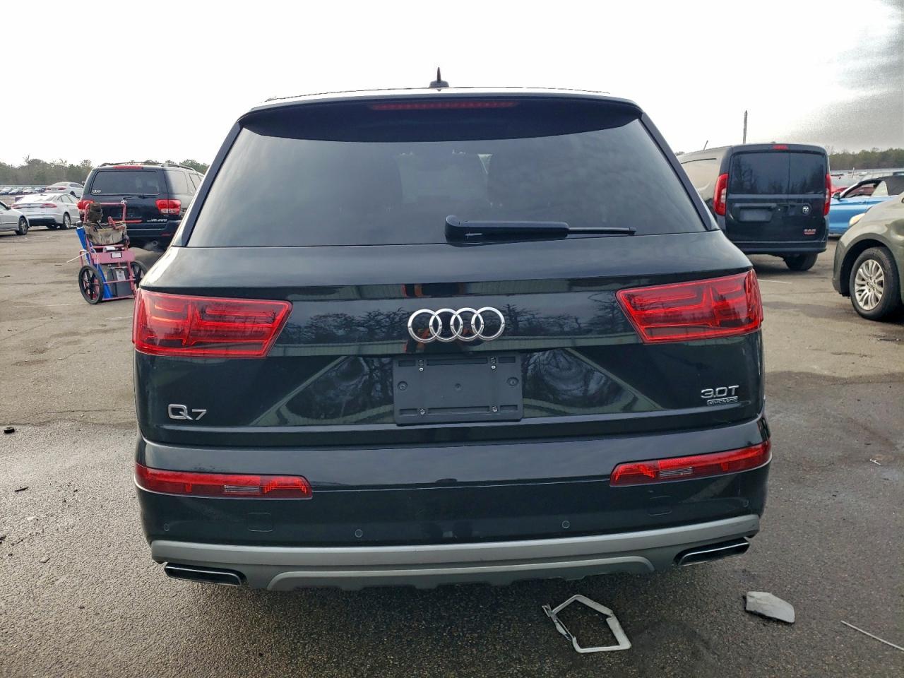 Audi Q7 Premium Plus Image 7