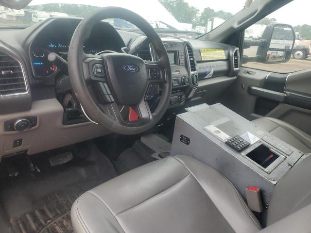 Ford F-550 Super Duty Image 6