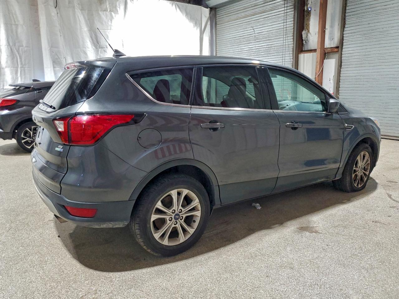 Ford Escape Se Image 9