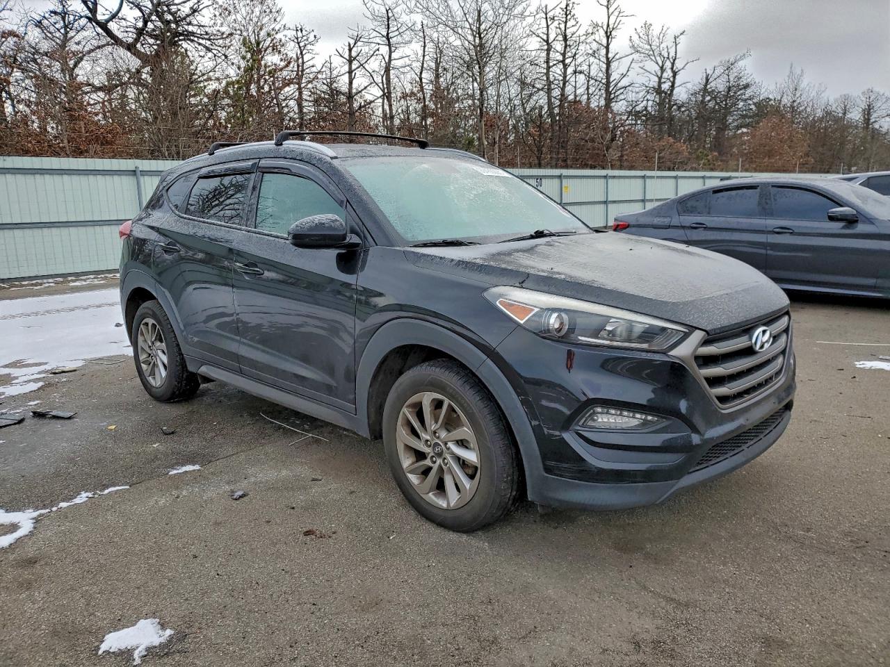 Hyundai TUCSON Limited Image 6