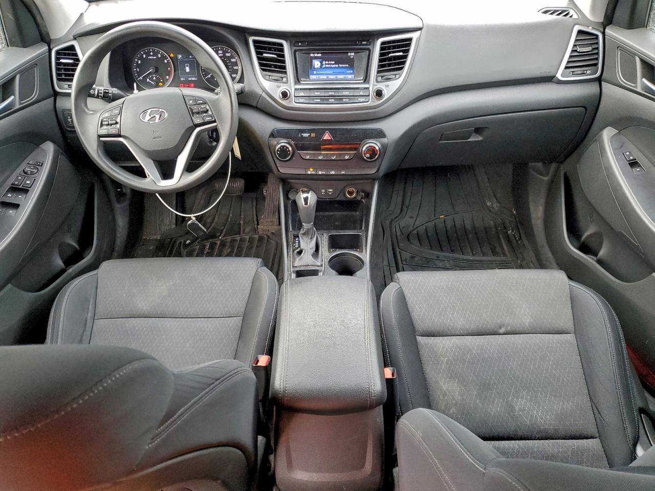 Hyundai TUCSON Limited Image 10