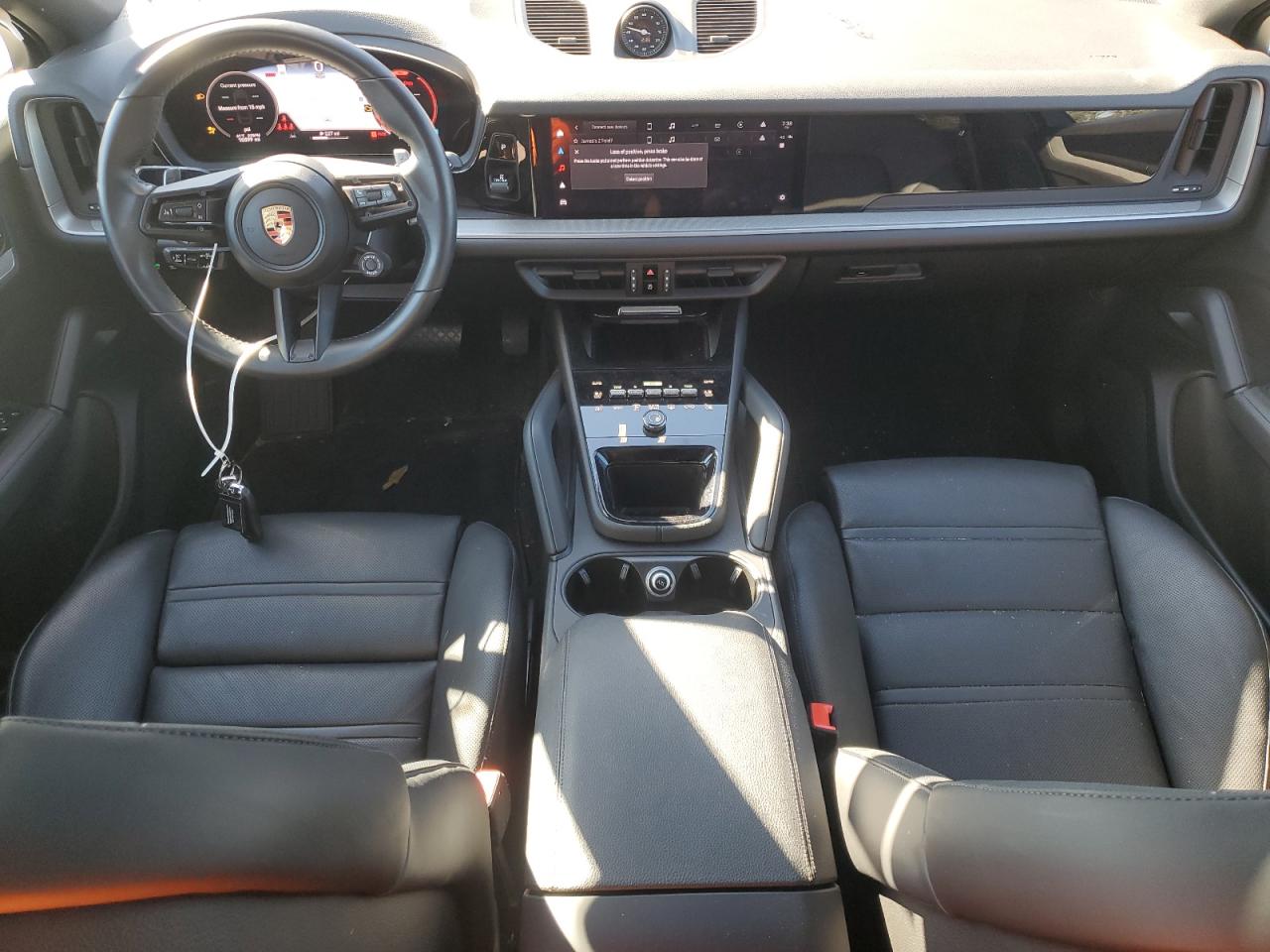 Porsche Cayenne Coupe Image 4