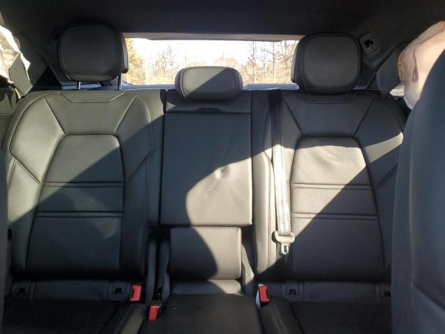 Porsche Cayenne Coupe Image 6