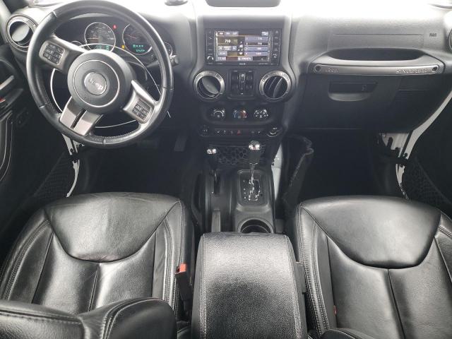 Jeep Wrangler Sahara Image 13