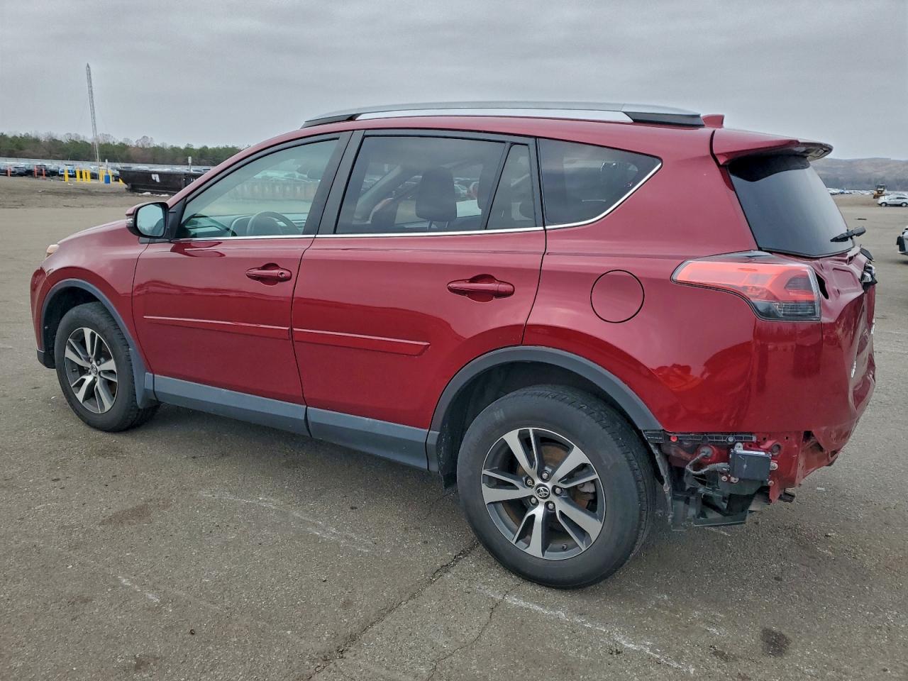 Toyota RAV4 Adventure Image 9