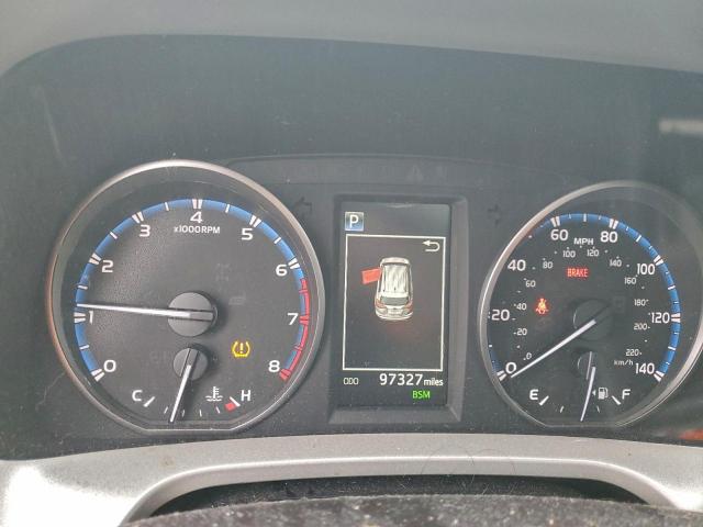 Toyota RAV4 Adventure Image 14