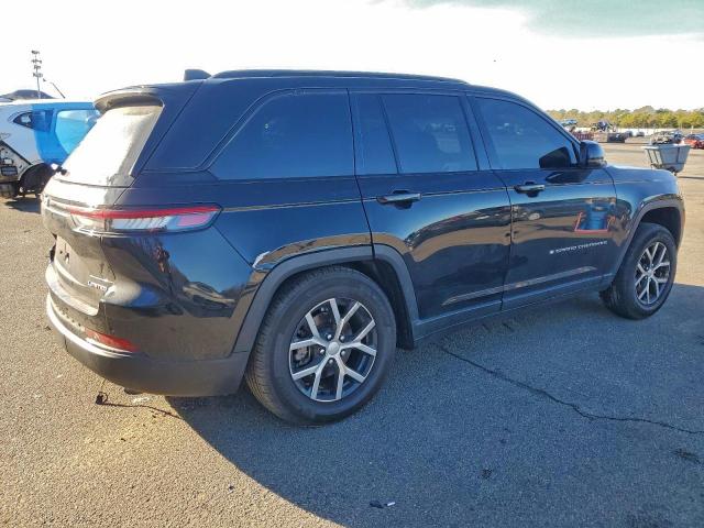 Jeep Grand Cherokee Limited Image 4