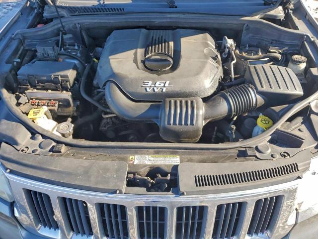 Jeep Grand Cherokee Laredo Image 6