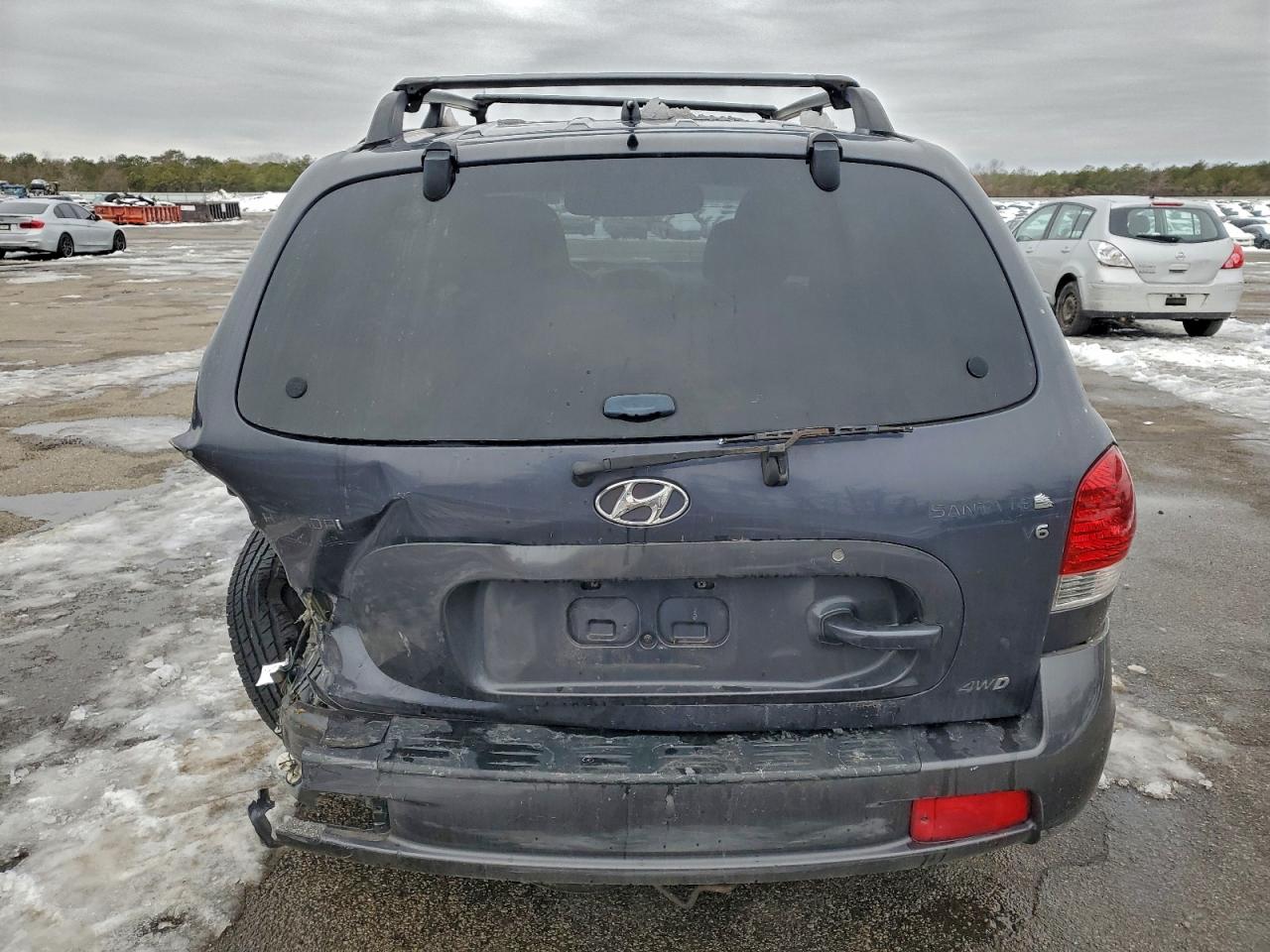 Hyundai SANTA FE Gls Image 6