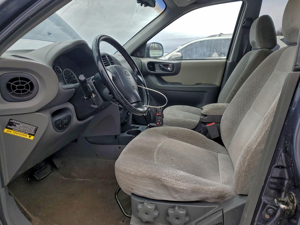 Hyundai SANTA FE Gls Image 3