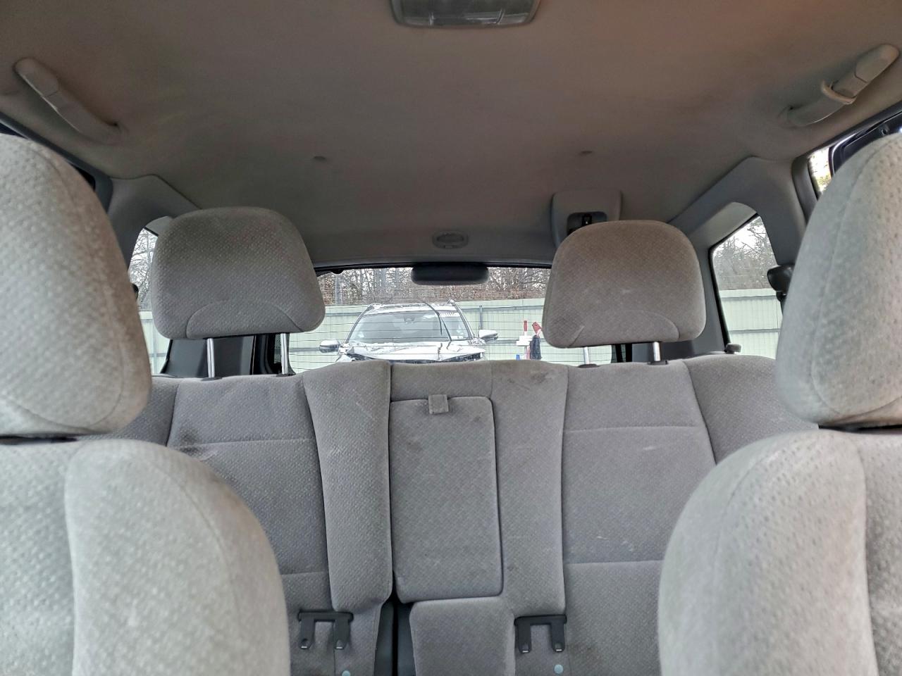 Hyundai SANTA FE Gls Image 9