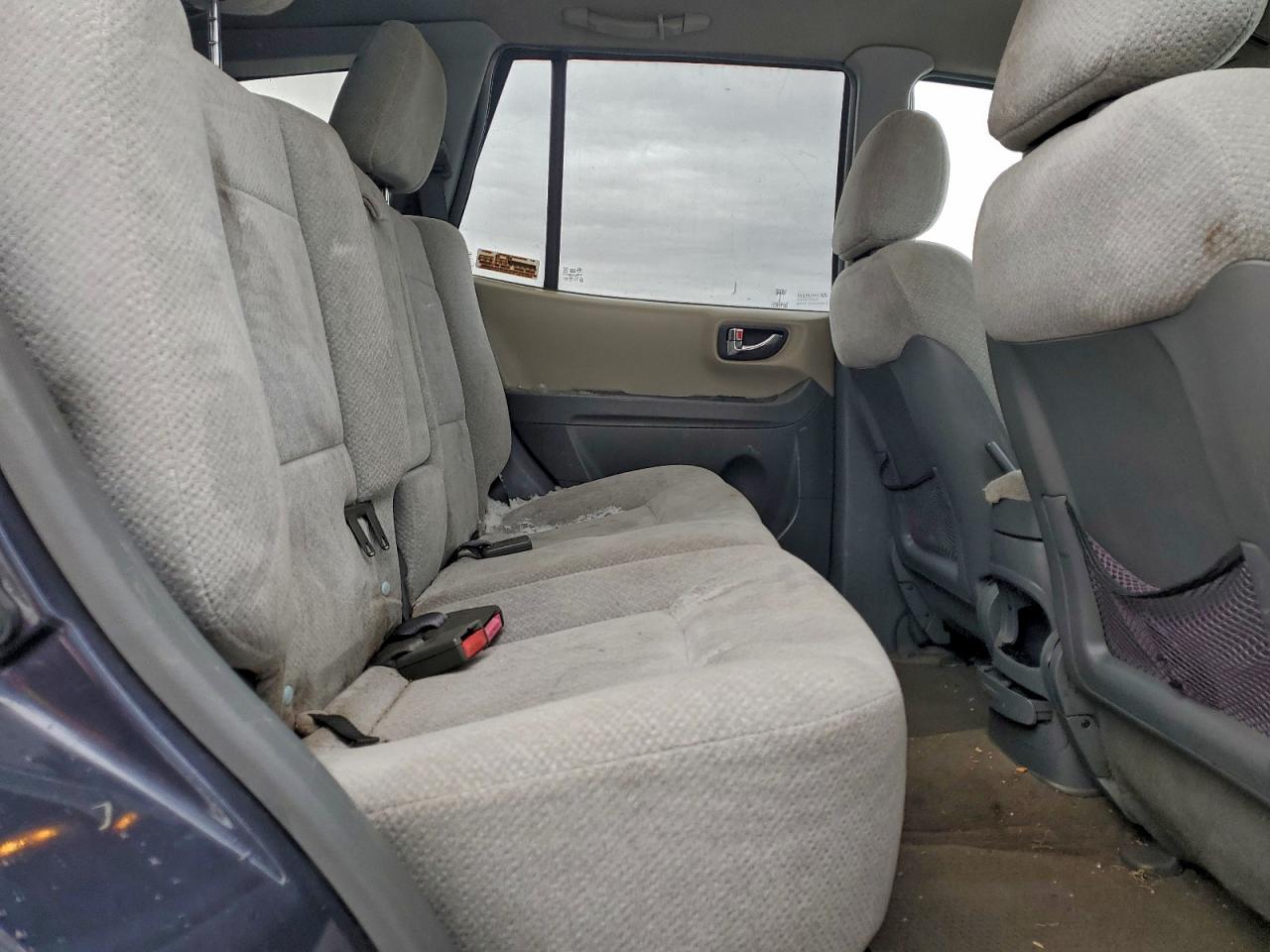 Hyundai SANTA FE Gls Image 11