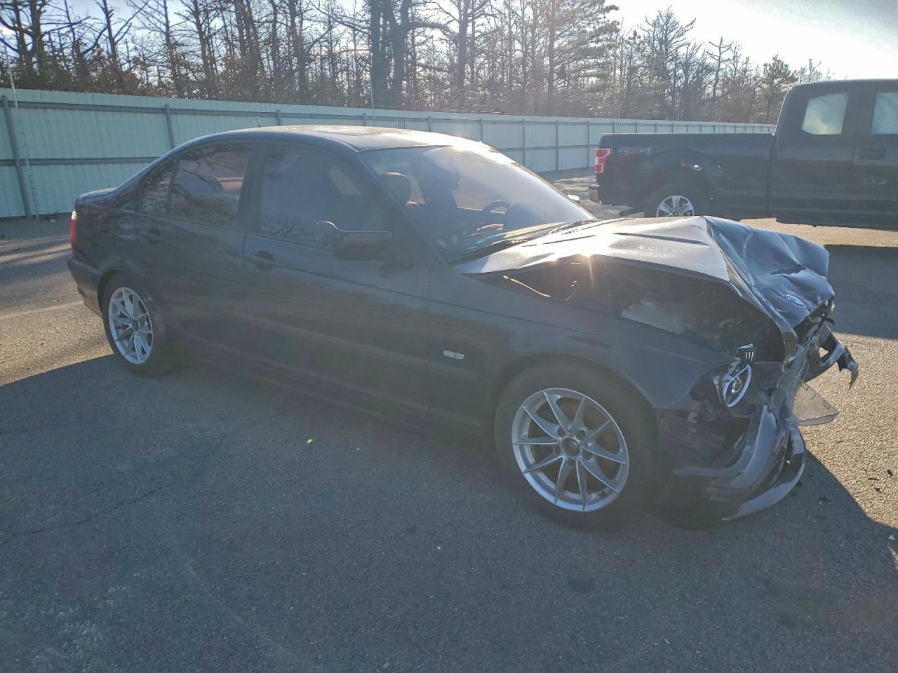 BMW 3 Series I Image 4