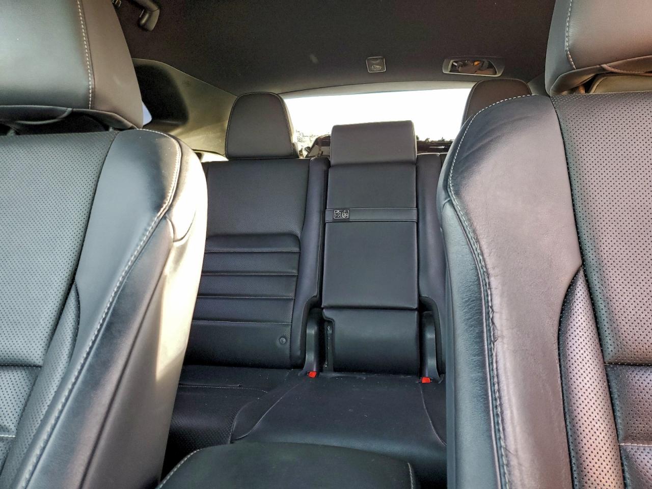 Lexus NX 200t Base Image 4