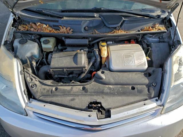 Toyota Prius Image 8