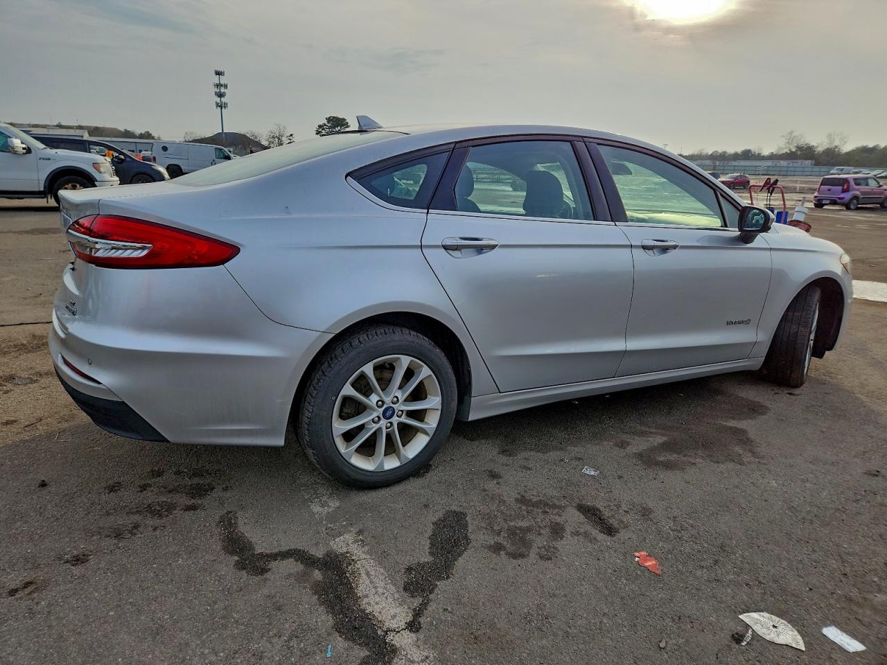 Ford Fusion Se Image 2