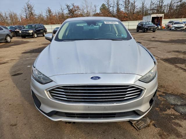 Ford Fusion Se Image 6