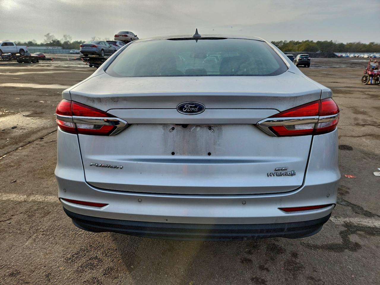 Ford Fusion Se Image 9