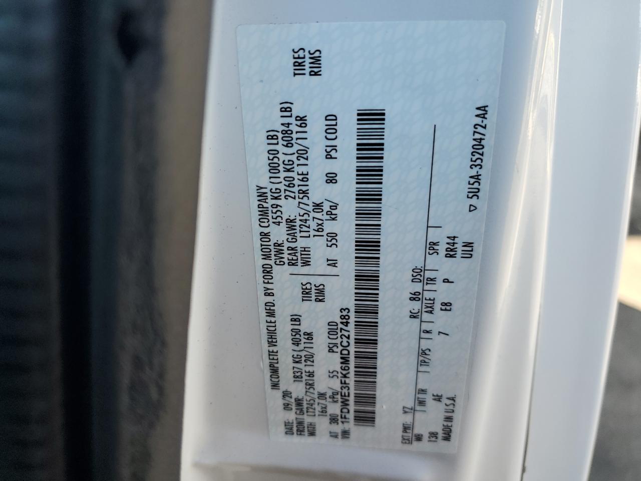 Ford Econoline E350 Super Duty Cutaway Van Image 13