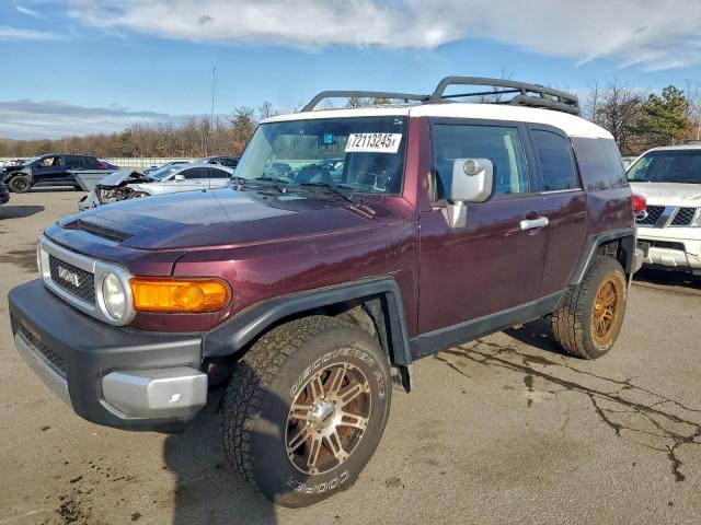 Salvage Toyota FJ Cruiser