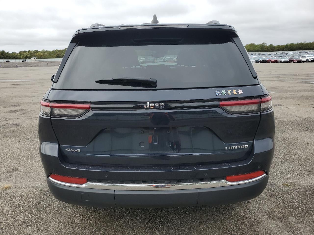 Jeep Grand Cherokee Limited Image 4