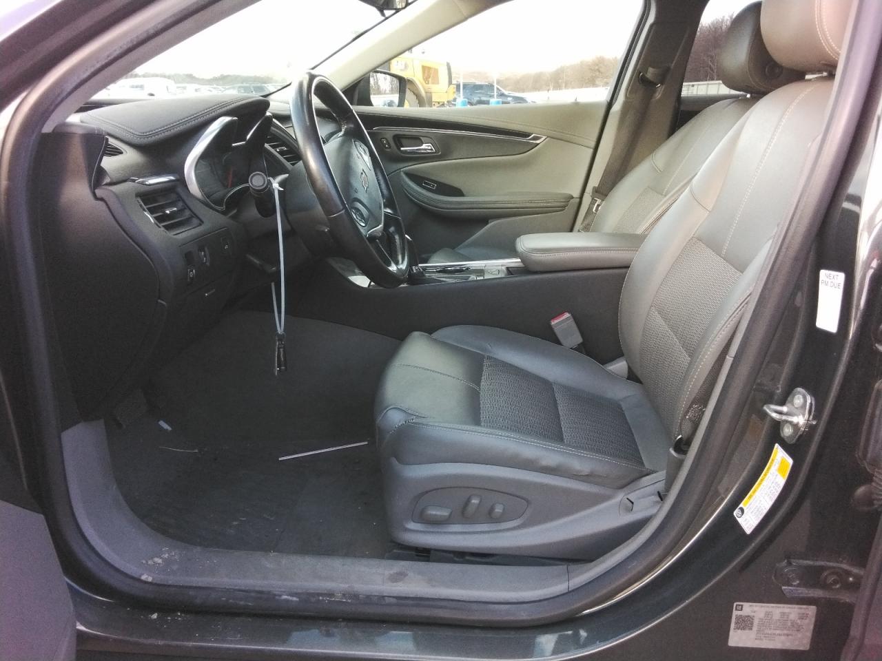 Chevrolet Impala Lt Image 11